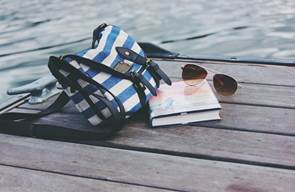 Bag Book Sunglasses Reading Leisure Lake W